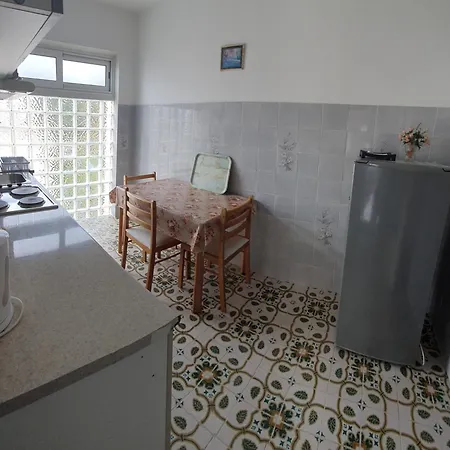 Paradiso Apartamento *