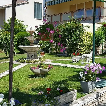 Апартаменты Paradiso Пула