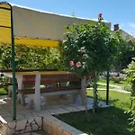 Apartment Paradiso